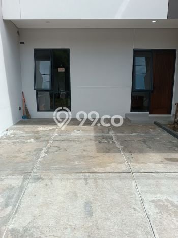 Rumah Luas Asri 4 KT Siap Pakai di BSD Nusaloka Tangerang Rumah Luas Asri 4 KT Siap Pakai di BSD Nusaloka Tangerang