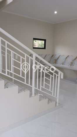 Rumah Minimalis 3 Kamar Siap Huni di BSD, Dekat Pusat Perbelanjaan, Tangerang Rumah Minimalis 3 Kamar Siap Huni di BSD, Dekat Pusat Perbelanjaan, Tangerang