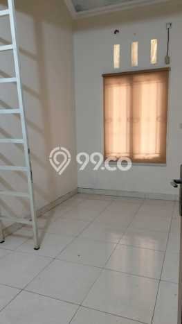 Rumah sewa siap huni 5 Kamar Tidur di BSD, Tangerang Rumah sewa siap huni 5 Kamar Tidur di BSD, Tangerang