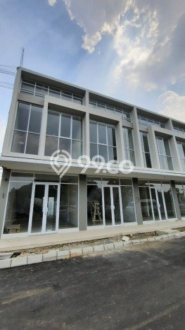 Unit Ruko Dijual di Telukjambe Timur Karawang 93m2 Unit Ruko Dijual di Telukjambe Timur Karawang 93m2