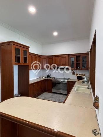 Rumah Sewa Jakarta Selatan LT 350m2 LB 350m2 Area Pejaten Rumah Sewa Jakarta Selatan LT 350m2 LB 350m2 Area Pejaten