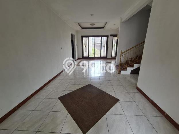 Dijual Rumah Premium dengan Fasilitas Sekitar Lengkap di Cinere, Depok Dijual Rumah Premium dengan Fasilitas Sekitar Lengkap di Cinere, Depok
