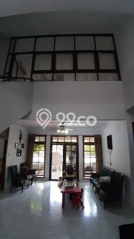 Rumah Elit LB 290m2 Siap Huni Desain Elegan di Pondok Kelapa, Jakarta Timur Rumah Elit LB 290m2 Siap Huni Desain Elegan di Pondok Kelapa, Jakarta Timur