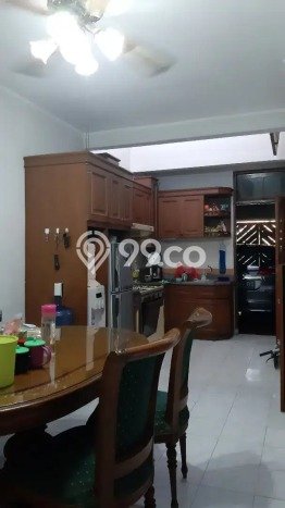 Rumah Elit LB 290m2 Siap Huni Desain Elegan di Pondok Kelapa, Jakarta Timur Rumah Elit LB 290m2 Siap Huni Desain Elegan di Pondok Kelapa, Jakarta Timur