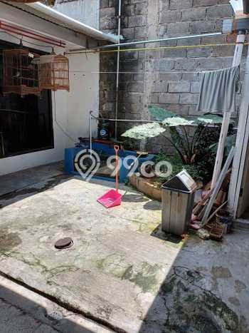 Hunian Cantik Modern Lb 91m2 di Duren Sawit, Jakarta Timur Hunian Cantik Modern Lb 91m2 di Duren Sawit, Jakarta Timur