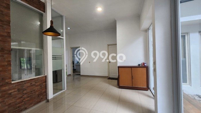Jarang Ada! Rumah Kontrakan 4 Kamar Bagus Siap Huni Alam Sutera Jarang Ada! Rumah Kontrakan 4 Kamar Bagus Siap Huni Alam Sutera