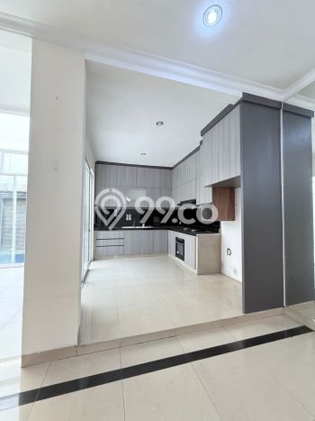Rumah Elit Modern Siap Huni di Pantai Indah Kapuk Jakarta Utara Rumah Elit Modern Siap Huni di Pantai Indah Kapuk Jakarta Utara