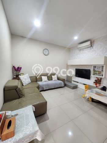 Kesempatan Emas Memiliki Rumah 4 KT 3 KM di Jantung Kota Green Lake City, Jakarta Barat Kesempatan Emas Memiliki Rumah 4 KT 3 KM di Jantung Kota Green Lake City, Jakarta Barat