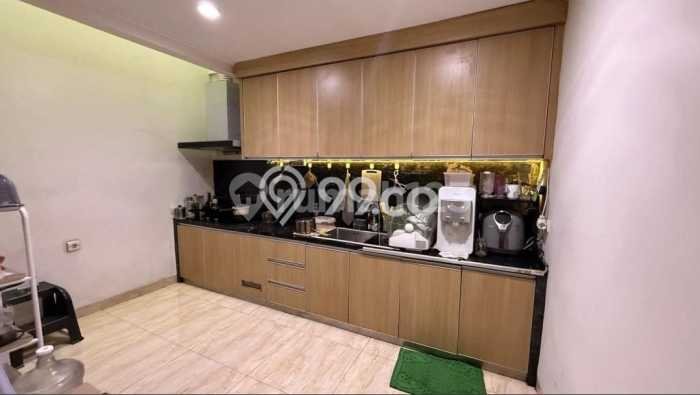 Rumah Elit Modern Tanpa Renovasi di Pantai Indah Kapuk Jakarta Utara Rumah Elit Modern Tanpa Renovasi di Pantai Indah Kapuk Jakarta Utara