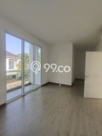 Rumah Premium di Green Lake City, 3 KM, Area Tenang, Luas 120m² Bangunan 165m² Rumah Premium di Green Lake City, 3 KM, Area Tenang, Luas 120m² Bangunan 165m²
