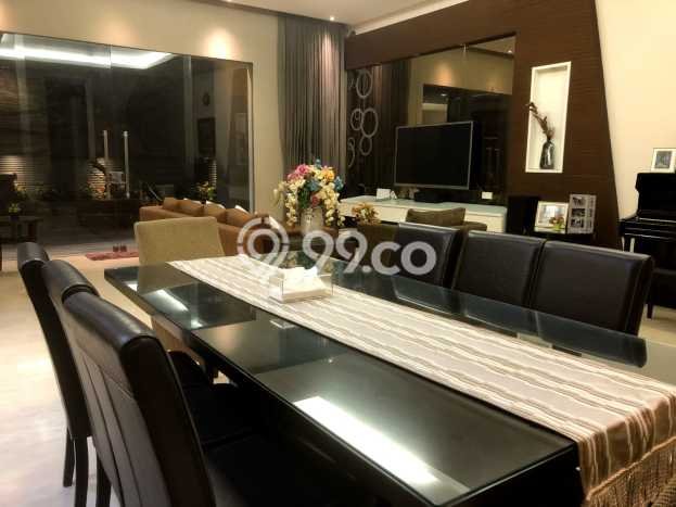 Rumah Elit Modern Siap Huni di Pantai Indah Kapuk Jakarta Utara Rumah Elit Modern Siap Huni di Pantai Indah Kapuk Jakarta Utara
