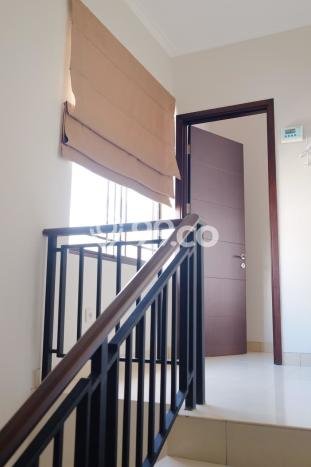 Jarang Ada! Rumah Kontrakan 3 Kamar Bagus Siap Huni Green Lake City Jarang Ada! Rumah Kontrakan 3 Kamar Bagus Siap Huni Green Lake City