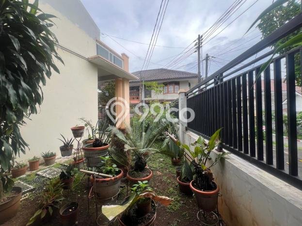 Dijual Rumah Premium dengan Fasilitas Sekitar Komplit di Duren Sawit, Jakarta Timur Dijual Rumah Premium dengan Fasilitas Sekitar Komplit di Duren Sawit, Jakarta Timur