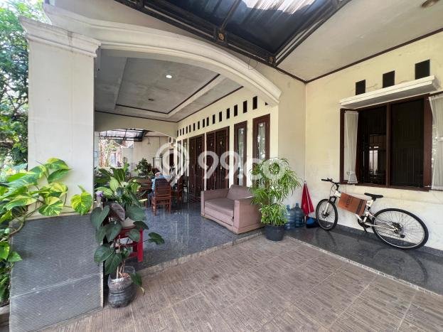Rumah Eksklusif Dijual LT 300m2 di Cinere, Depok Rumah Eksklusif Dijual LT 300m2 di Cinere, Depok