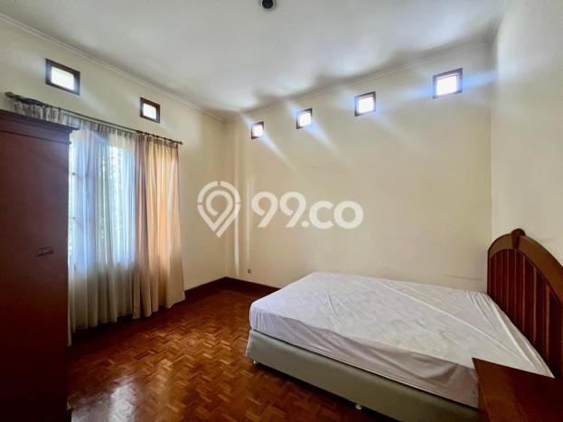 Sewa Rumah Harga Terjangkau di Cipete Jakarta Selatan dengan 3 Kamar Tidur Sewa Rumah Harga Terjangkau di Cipete Jakarta Selatan dengan 3 Kamar Tidur
