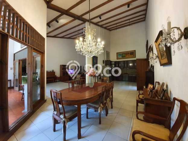 Rumah Elit LB 582m2 Siap Huni Desain Elegan di Bangka, Jakarta Selatan Rumah Elit LB 582m2 Siap Huni Desain Elegan di Bangka, Jakarta Selatan