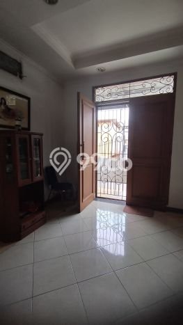 Siap Huni Rumah Mewah 4 Kamar di Cakung Dekat ke Mana Pun Siap Huni Rumah Mewah 4 Kamar di Cakung Dekat ke Mana Pun
