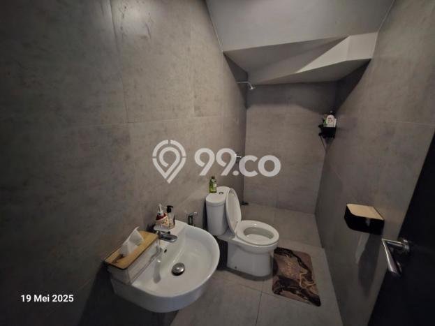 Dijual Rumah Premium dengan Fasilitas Sekitar Komplit di Cakung, Jakarta Timur Dijual Rumah Premium dengan Fasilitas Sekitar Komplit di Cakung, Jakarta Timur
