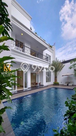 Rumah Luxury Modern Tanpa Renovasi di Pondok Indah Jakarta Selatan Rumah Luxury Modern Tanpa Renovasi di Pondok Indah Jakarta Selatan