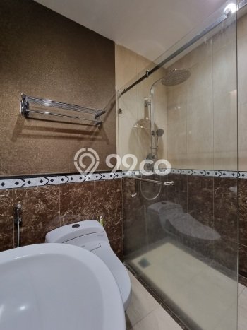 Lokasi Strategis! Dijual Kantor Bisnis di Kebayoran Baru, Jakarta Selatan Kondisi Baik Lokasi Strategis! Dijual Kantor Bisnis di Kebayoran Baru, Jakarta Selatan Kondisi Baik