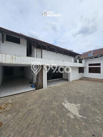 Siap Huni Rumah Mewah 3 Kamar di Kebayoran Baru Dekat ke Mana Saja Siap Huni Rumah Mewah 3 Kamar di Kebayoran Baru Dekat ke Mana Saja