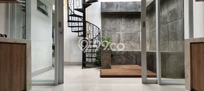 Rumah Disewakan Tangerang LT 119m2 LB 90m2 Area BSD Delatinos Rumah Disewakan Tangerang LT 119m2 LB 90m2 Area BSD Delatinos