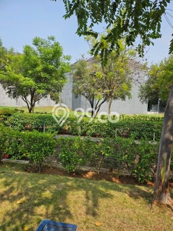 Lahan Dijual Lokasi Strategis di Tangerang Selatan dengan Luas 137m2 Lahan Dijual Lokasi Strategis di Tangerang Selatan dengan Luas 137m2