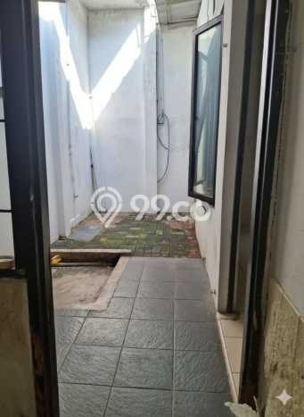 Rumah Strategis Modern Lb 78m2 di Ciputat, Tangerang Selatan Rumah Strategis Modern Lb 78m2 di Ciputat, Tangerang Selatan