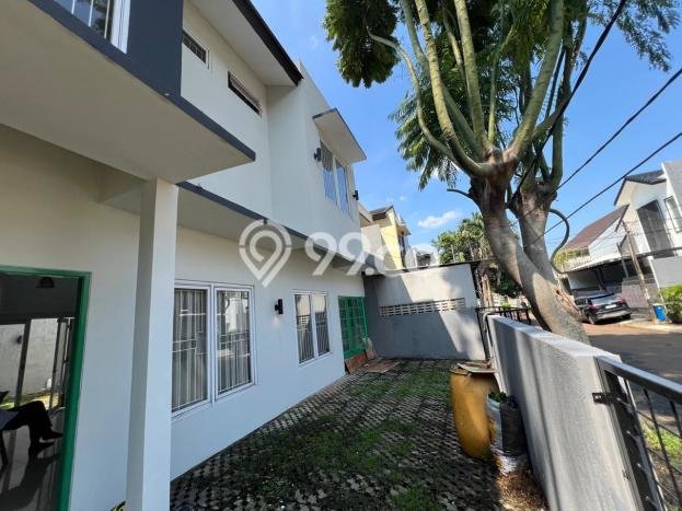 Rumah Elit LB 140m2 Siap Huni Desain Elegan di Bintaro, Tangerang Selatan Rumah Elit LB 140m2 Siap Huni Desain Elegan di Bintaro, Tangerang Selatan