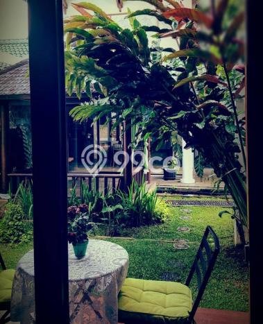 Rumah LT 323m2m² Dekat dengan Akses Transportasi, Tangerang Selatan - Lokasi Strategis Rumah LT 323m2m² Dekat dengan Akses Transportasi, Tangerang Selatan - Lokasi Strategis