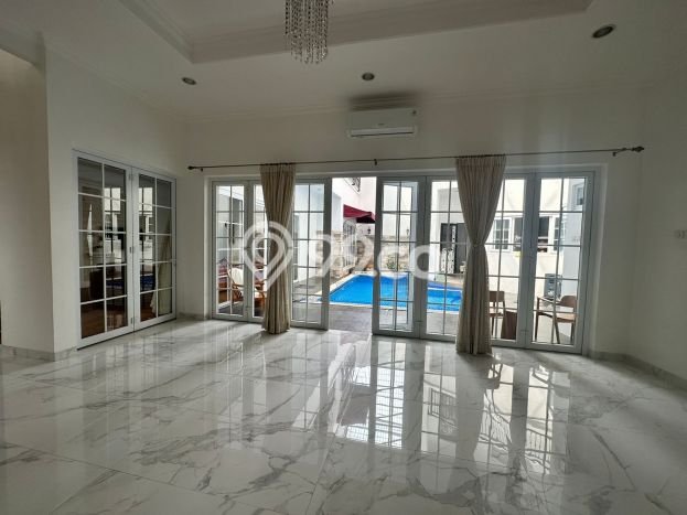 Rumah Elit Modern Siap Huni di Alam Sutera Tangerang Rumah Elit Modern Siap Huni di Alam Sutera Tangerang