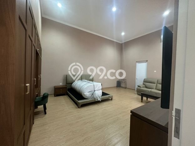 Rumah Elit Modern Siap Huni di Alam Sutera Tangerang Rumah Elit Modern Siap Huni di Alam Sutera Tangerang