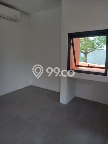 Rumah di Bintaro, Ready, 2 KM, Akses Bintaro, Tangerang Selatan, Tangerang Selatan, Luas 150m² Bangunan 180m² Rumah di Bintaro, Ready, 2 KM, Akses Bintaro, Tangerang Selatan, Tangerang Selatan, Luas 150m² Bangunan 180m²