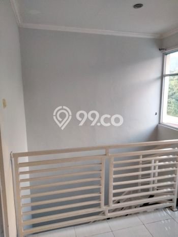 HOT LISTING! Rumah Siap Huni area Situ Gede, Luas 121m² Bangunan 60m² HOT LISTING! Rumah Siap Huni area Situ Gede, Luas 121m² Bangunan 60m²