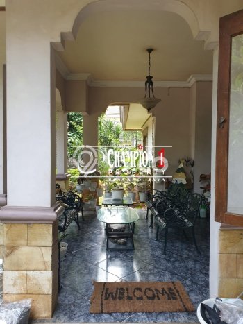 Ready to Use! Luxury House LT 642m2 Desain Elegan di Bintaro Ready to Use! Luxury House LT 642m2 Desain Elegan di Bintaro