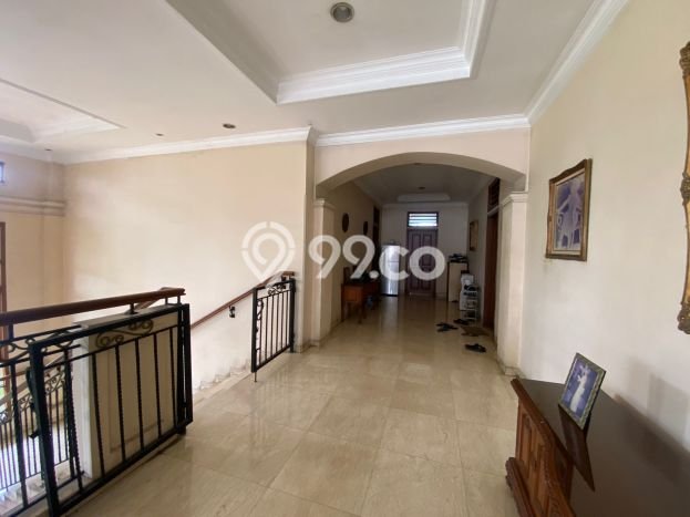 Rumah Luxury Modern Tanpa Renovasi di Bintaro Jakarta Selatan Rumah Luxury Modern Tanpa Renovasi di Bintaro Jakarta Selatan
