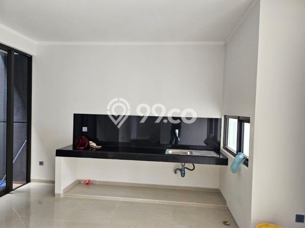 Jual Rumah Luas Megah Dengan View Cantik di Bintaro, Tangerang Selatan Jual Rumah Luas Megah Dengan View Cantik di Bintaro, Tangerang Selatan