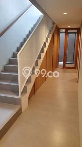 Hunian Mewah LB 225m2 Siap Pakai Desain Elegan di Kemang, Jakarta Selatan Hunian Mewah LB 225m2 Siap Pakai Desain Elegan di Kemang, Jakarta Selatan