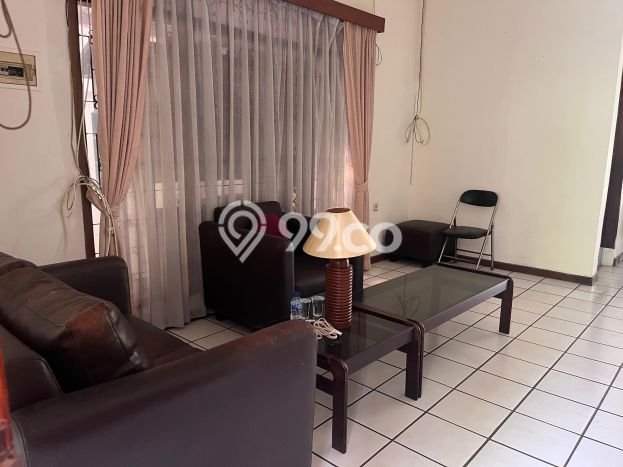 Dijual Rumah Luas Elegan Dengan View Cantik di Bintaro, Jakarta Selatan Dijual Rumah Luas Elegan Dengan View Cantik di Bintaro, Jakarta Selatan