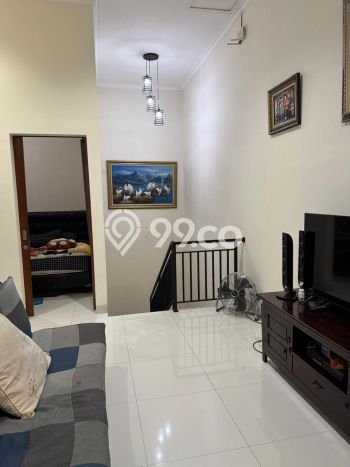 Hunian Nyaman Asri 3 KT Siap Pakai di Graha Raya Bintaro Tangerang Selatan Hunian Nyaman Asri 3 KT Siap Pakai di Graha Raya Bintaro Tangerang Selatan