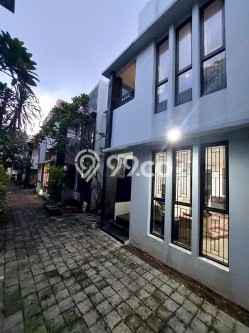 Dijual Hunian Mewah dengan Fasilitas Sekitar Komplit di Cilandak, Jakarta Selatan Dijual Hunian Mewah dengan Fasilitas Sekitar Komplit di Cilandak, Jakarta Selatan