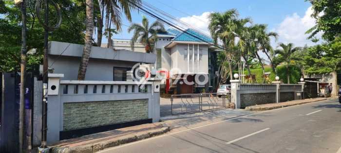 Kantor Dijual di Jakarta Selatan LT 975m2 & LB 786m2 Lokasi Terbaik! Kantor Dijual di Jakarta Selatan LT 975m2 & LB 786m2 Lokasi Terbaik!