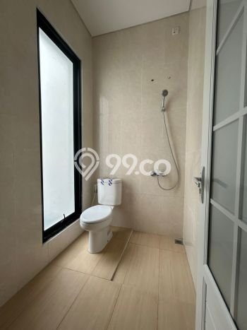 Dijual Rumah Minimalis Bagus Punya 2 KT di Serpong Tangerang Selatan SHM Dijual Rumah Minimalis Bagus Punya 2 KT di Serpong Tangerang Selatan SHM