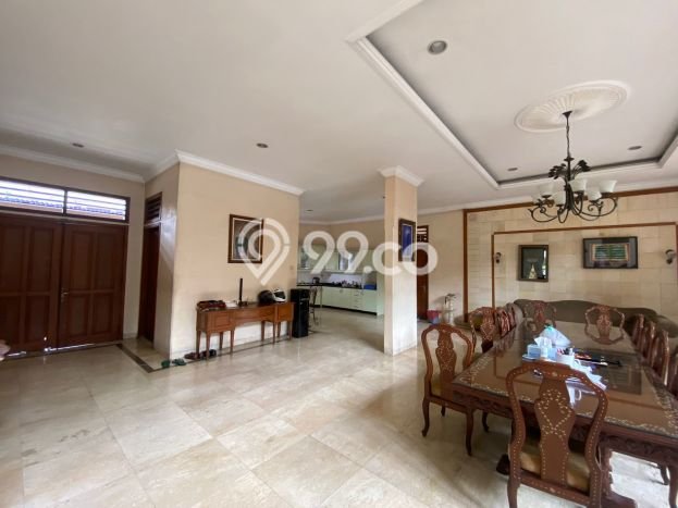 Rumah Luxury Modern Tanpa Renovasi di Bintaro Jakarta Selatan Rumah Luxury Modern Tanpa Renovasi di Bintaro Jakarta Selatan