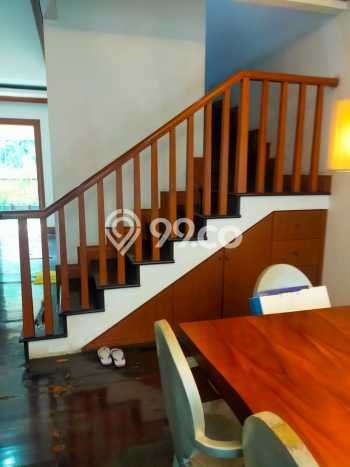 Ready to Use! Premium House LT 280m2 Desain Modern di Bintaro Ready to Use! Premium House LT 280m2 Desain Modern di Bintaro
