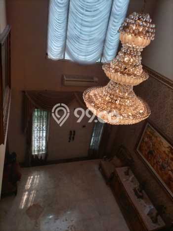 Rumah Elit Modern Tanpa Renovasi di Bintaro Tangerang Selatan Rumah Elit Modern Tanpa Renovasi di Bintaro Tangerang Selatan