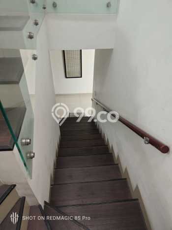 Dijual Rumah 3 Kamar Lokasi Strategis Bagus dan Strategis di Cinere Dijual Rumah 3 Kamar Lokasi Strategis Bagus dan Strategis di Cinere