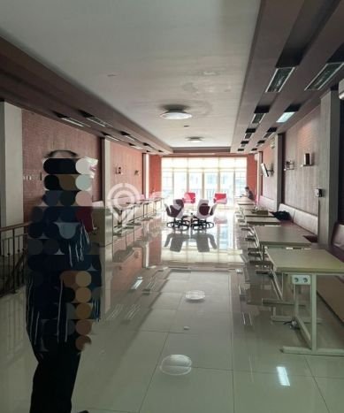 Dijual! Ruko di Senayan Jakarta Selatan LT 223m2 / LB 500m2 Kawasan Strategis Dijual! Ruko di Senayan Jakarta Selatan LT 223m2 / LB 500m2 Kawasan Strategis