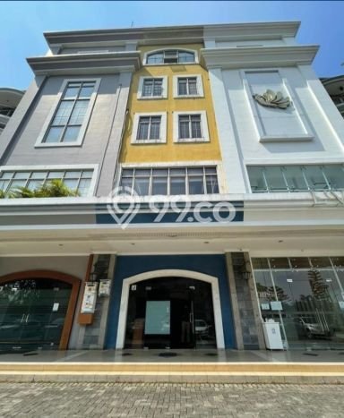 Dijual! Ruko di Senayan Jakarta Selatan LT 223m2 / LB 500m2 Kawasan Strategis Dijual! Ruko di Senayan Jakarta Selatan LT 223m2 / LB 500m2 Kawasan Strategis