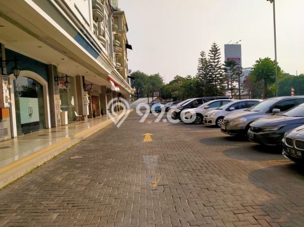 Dijual! Ruko di Senayan Jakarta Selatan LT 223m2 / LB 500m2 Kawasan Strategis Dijual! Ruko di Senayan Jakarta Selatan LT 223m2 / LB 500m2 Kawasan Strategis